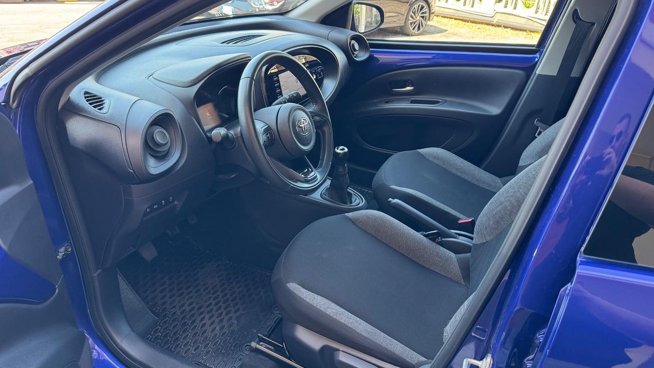 Toyota Aygo X 1.0 VVT-i 72 CV 5p. Undercover S-CVT