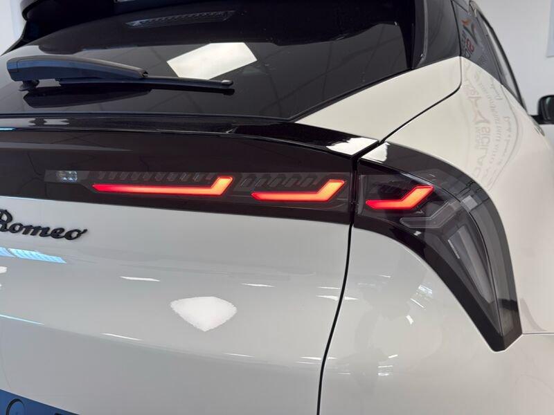 Alfa Romeo Junior Ibrida 1.2 145CV Hybrid eDCT6 ibrida SPECIALE