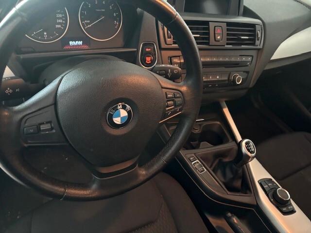 Bmw 114 114i 5p. Sport