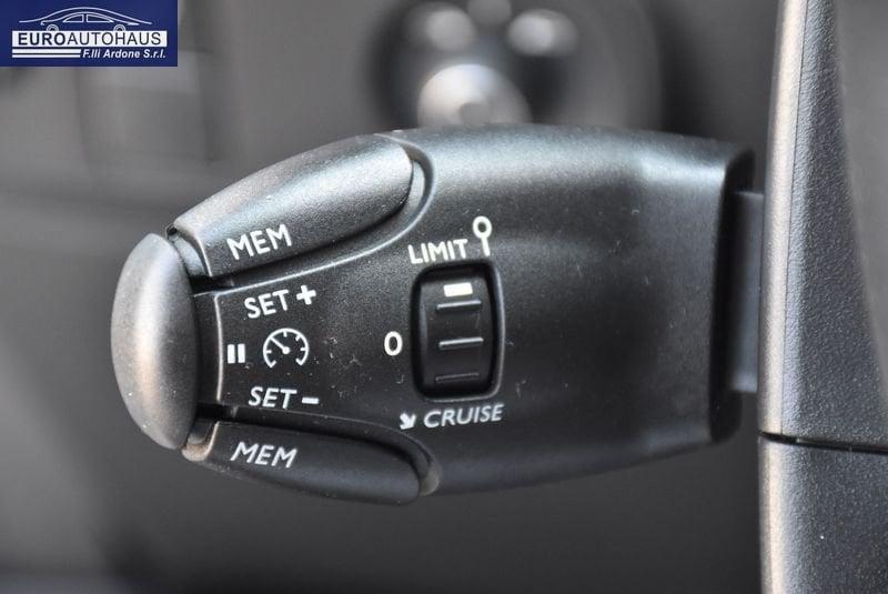 Citroën C3 PureTech 83 S&S Feel Neo patentati
