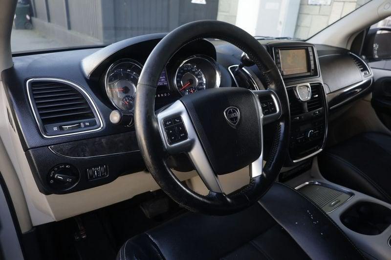 Lancia Voyager Lancia Voyager Voyager 2.8L Gold 163cv auto Unicoproprietario