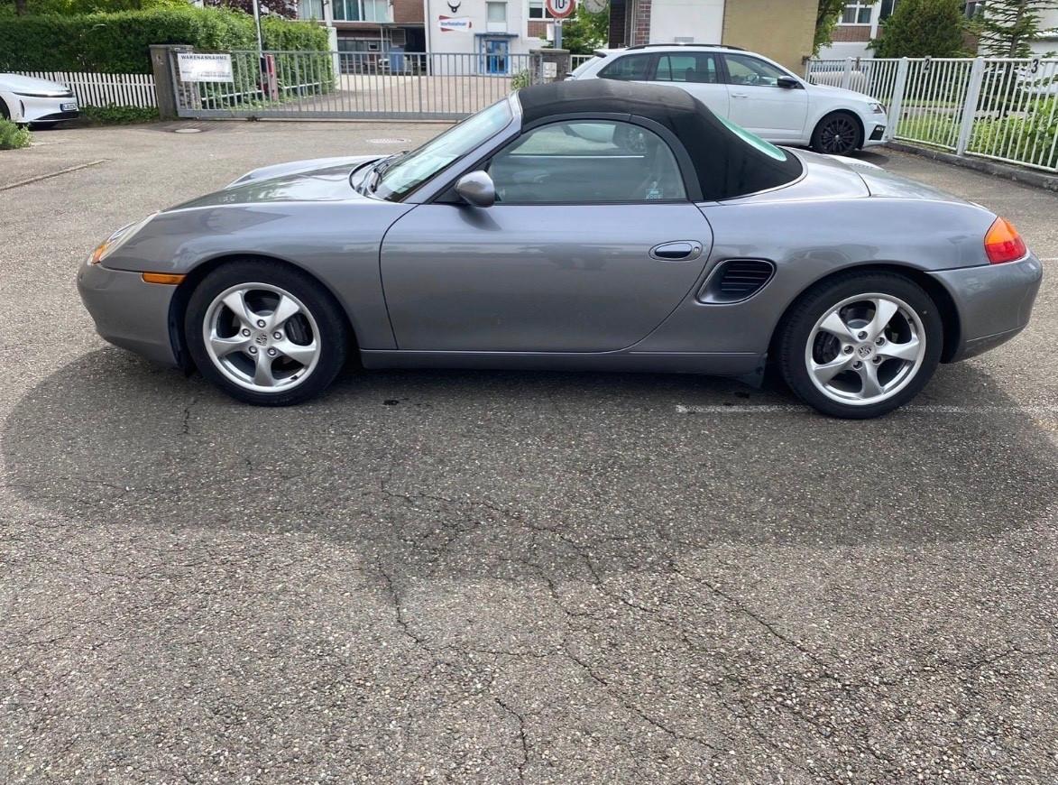 Porsche Boxster 2.7i 24V cat