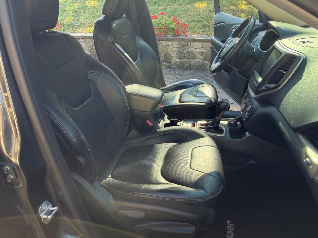 Jeep Cherokee 2.0 diesel 170 CV C. automatico 9 rapporti