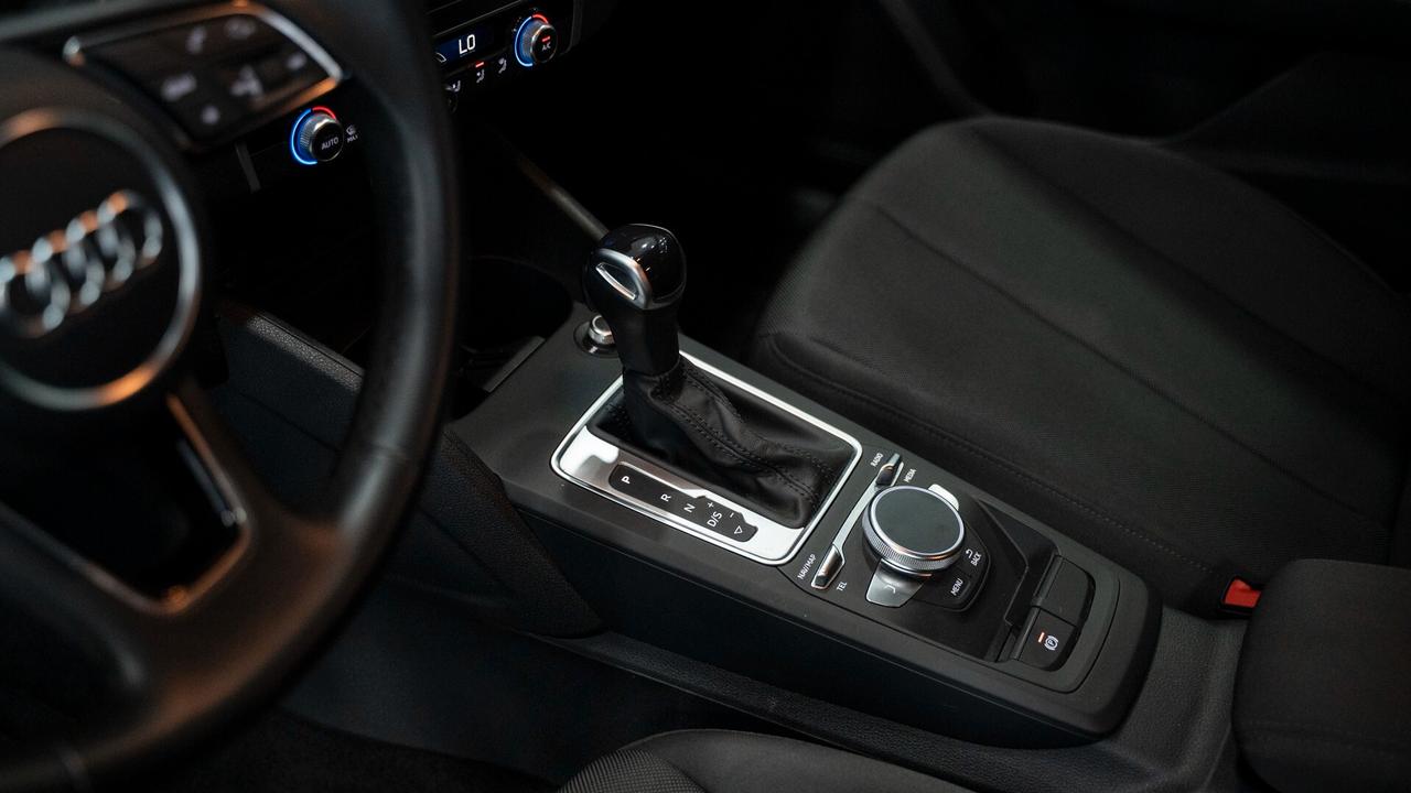 Audi Q2 35 2.0 TDI QUATTRO S TRONIC SPORT XENO NAVI FULL OPTIONAL