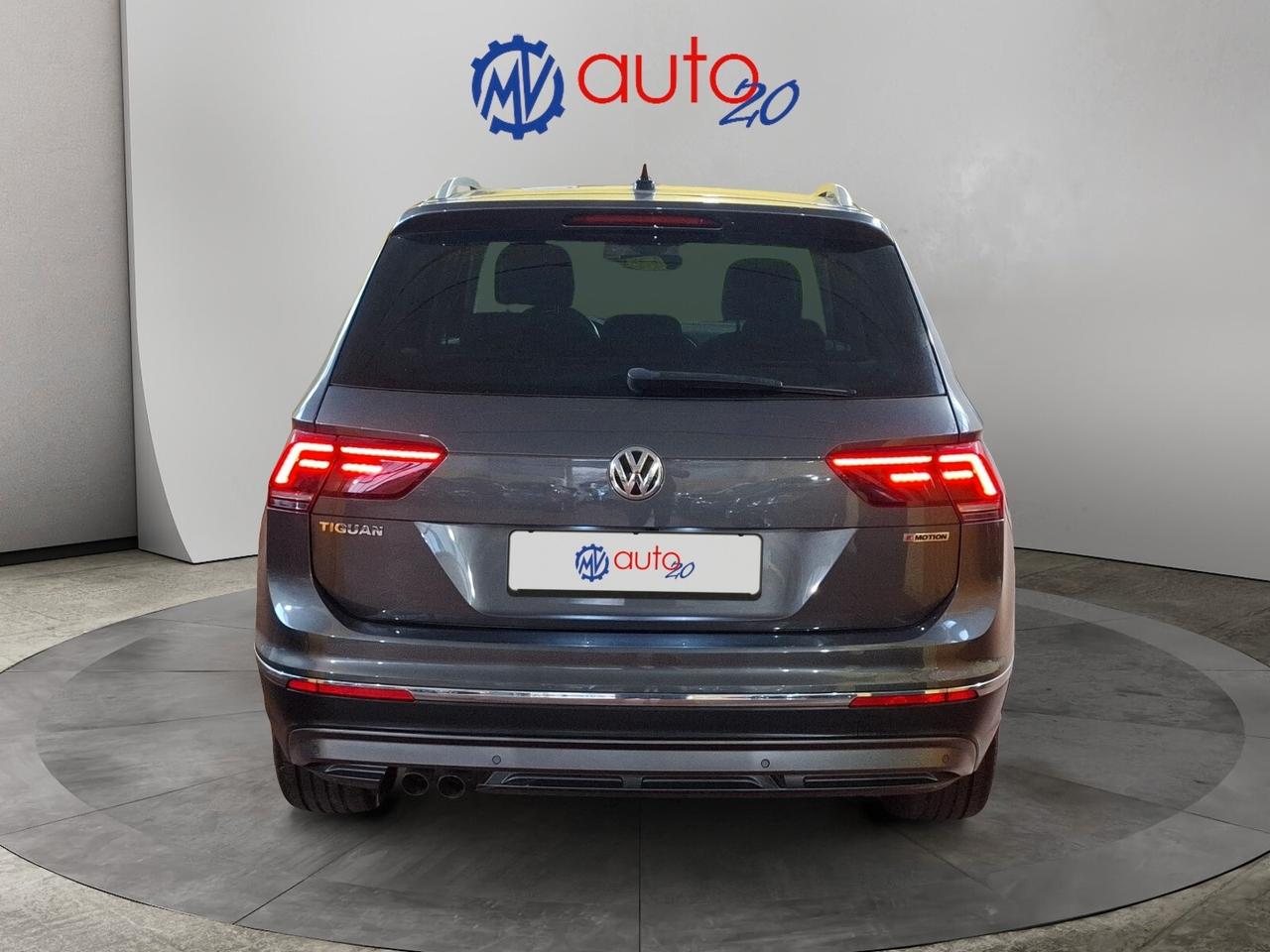 Volkswagen Tiguan 2.0 TDI SCR DSG 4MOTION Sport BMT