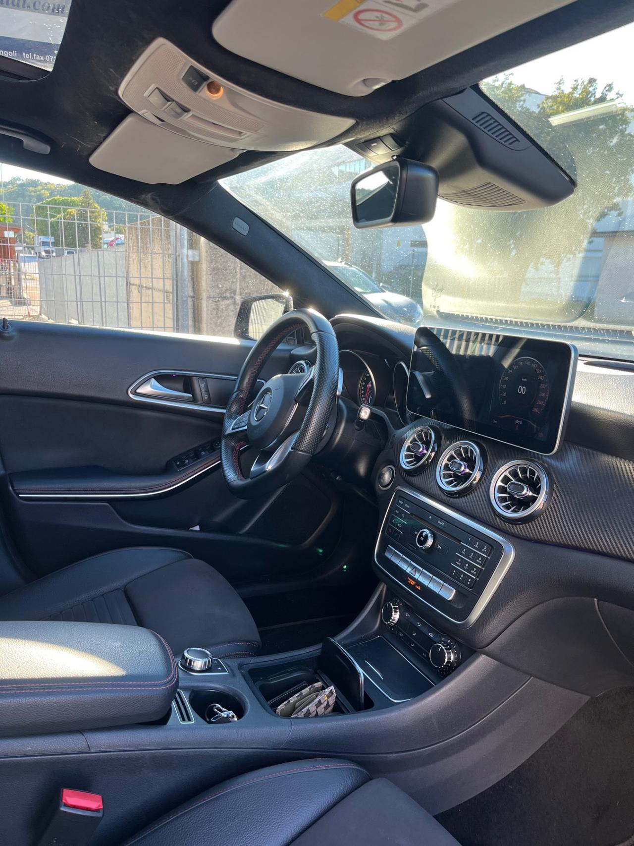 Mercedes-benz CLA 200 d Automatic Premium