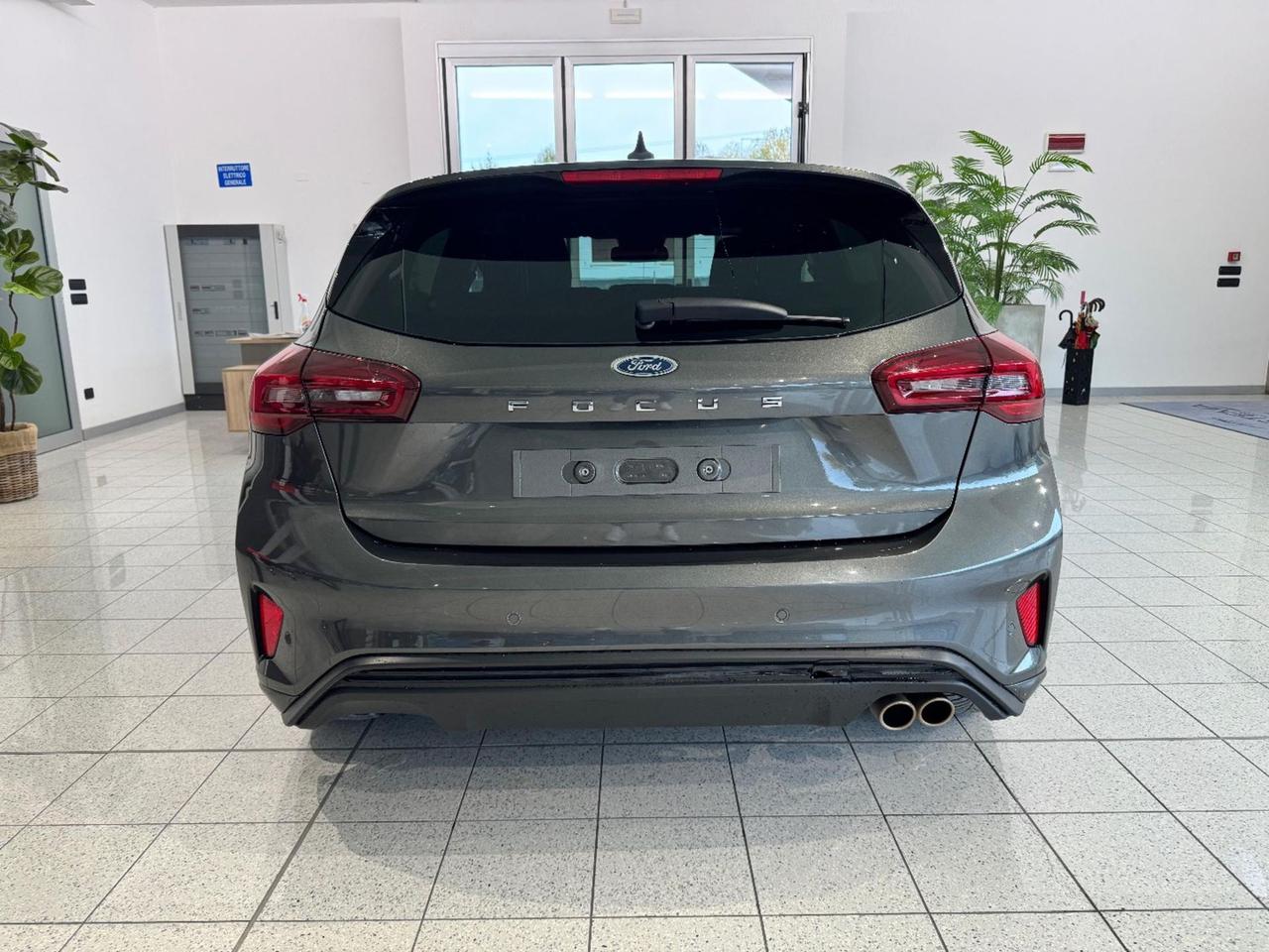 FORD Focus 1.0 125 CV Hybrid ST-Line GOMME M+S