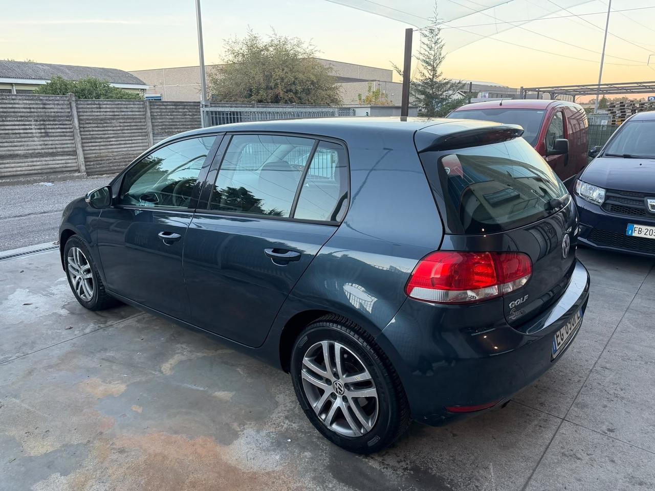 Volkswagen Golf 1.6 TDI DPF 5p. Highline