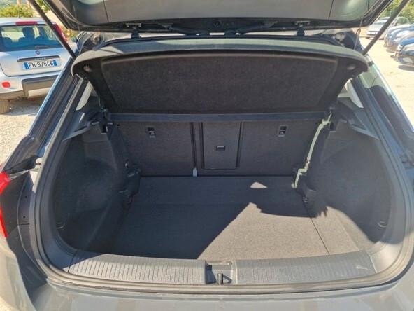 Volkswagen T-Roc 1.6 TDI SCR Business BlueMotion Technology