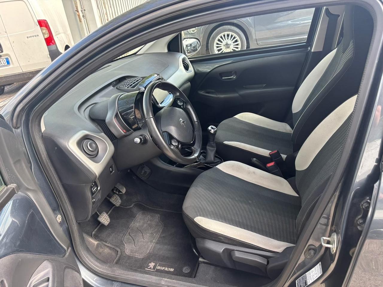 Peugeot 208 PureTech 82 5 porte Allure CABRIO