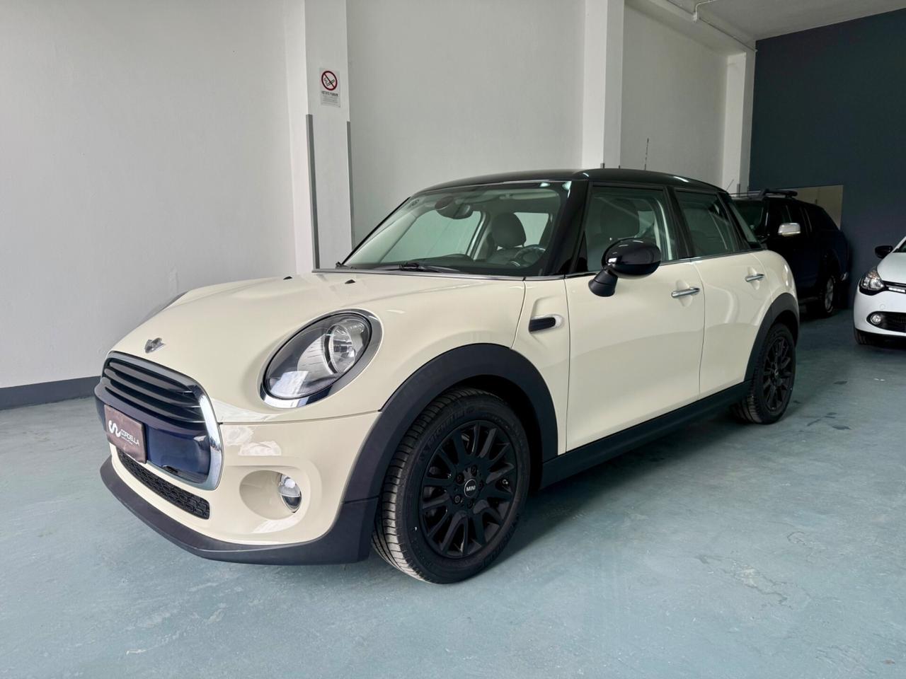 Mini 1.5 Cooper D 5 porte