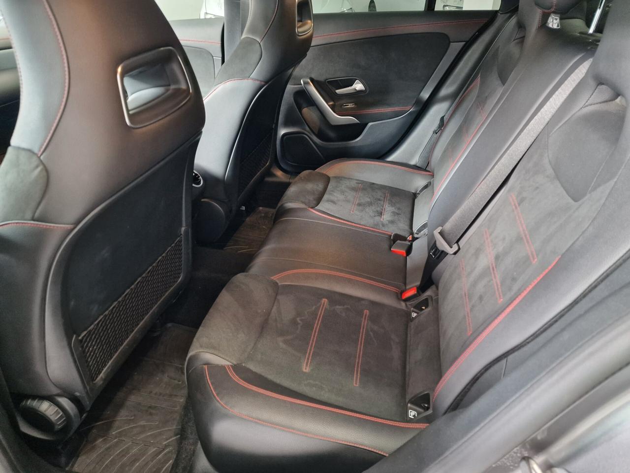 Mercedes-benz CLA 200 d Automatic Premium