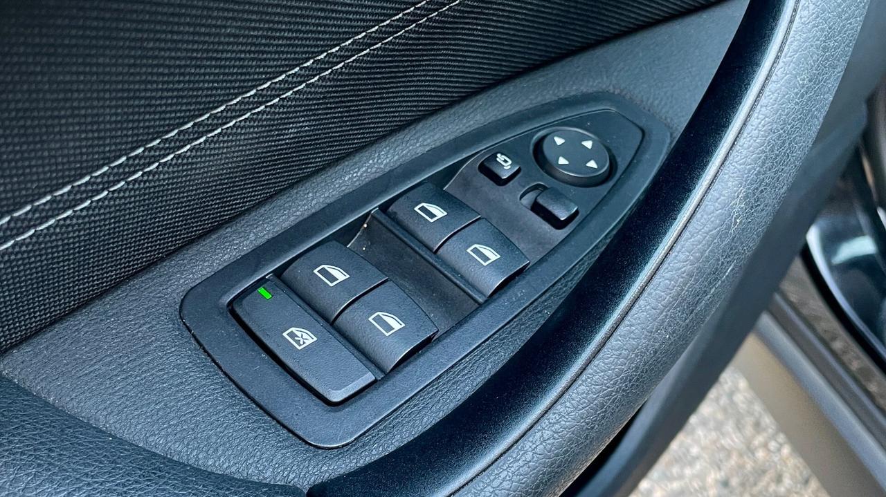 Bmw X1 sDrive18d Sport LED