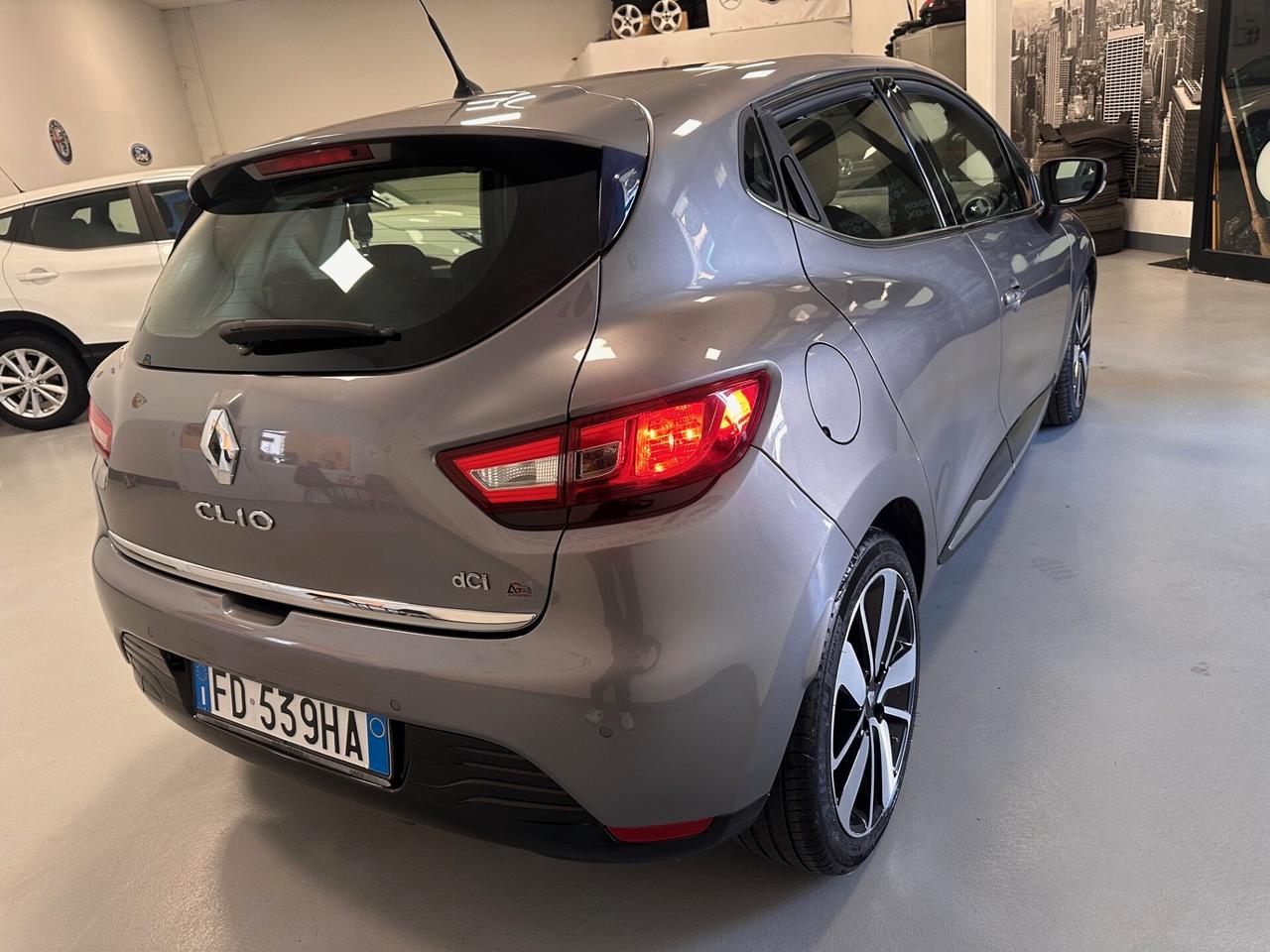 RENAULT CLIO 1.5 DCI 75 cv 5 porte