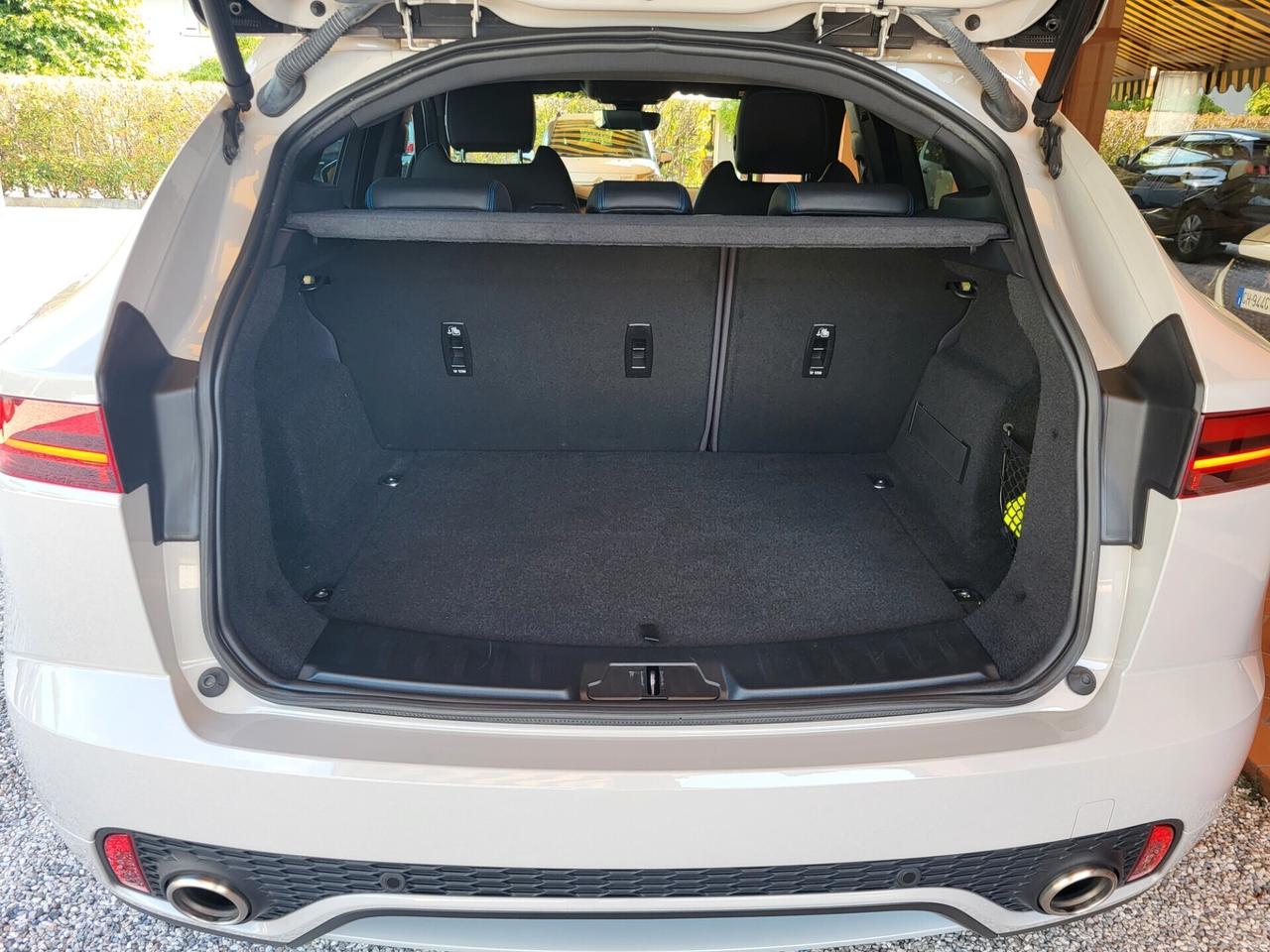 Jaguar E-Pace 2.0D 180 CV AWD aut. R-Dynamic