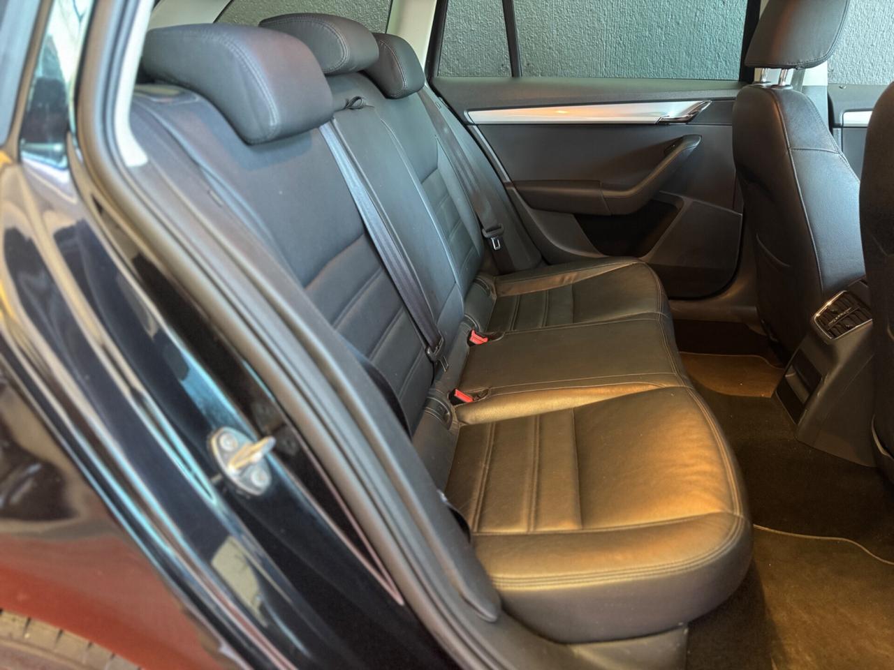 Skoda Octavia 2.0 TDI CR 4x4 Wagon Executive