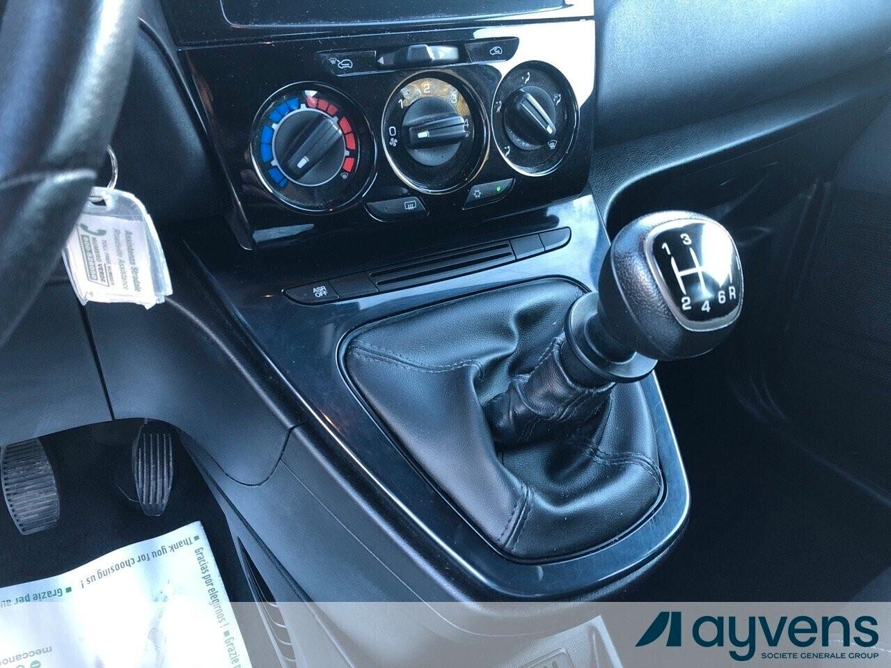 Lancia Ypsilon 1.0 FireFly 5 porte S&S Hybrid NOLEGGIO LUNGO TERMINE