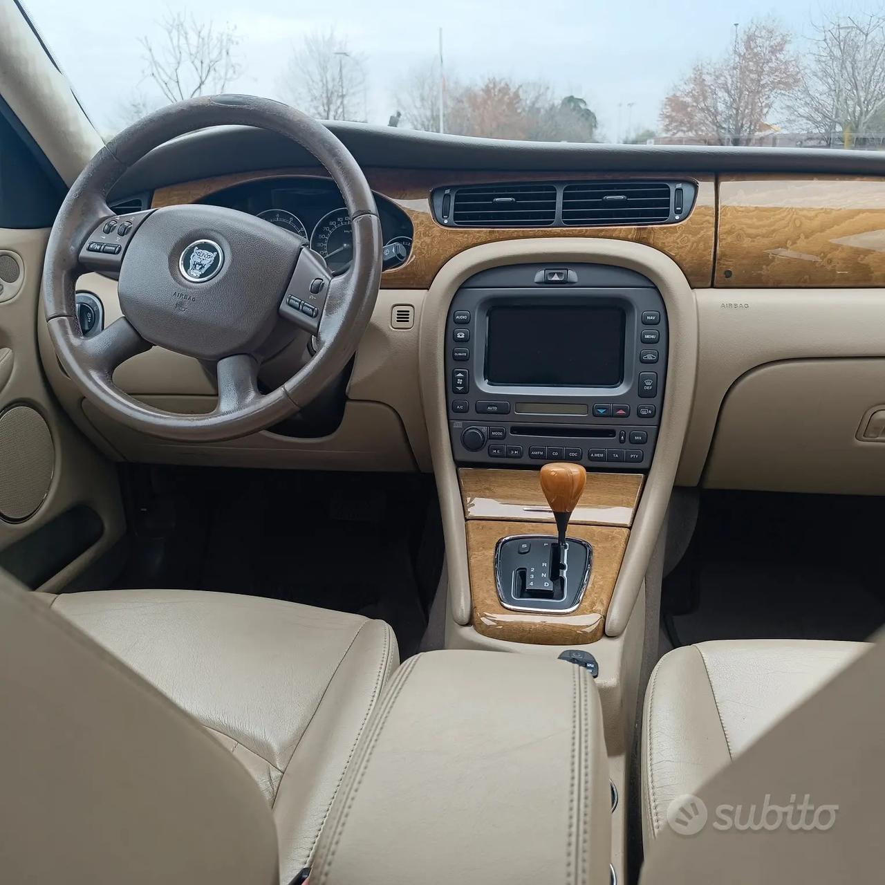 Jaguar X-Type Station Wagon 2.5 V6 196 CV GPL