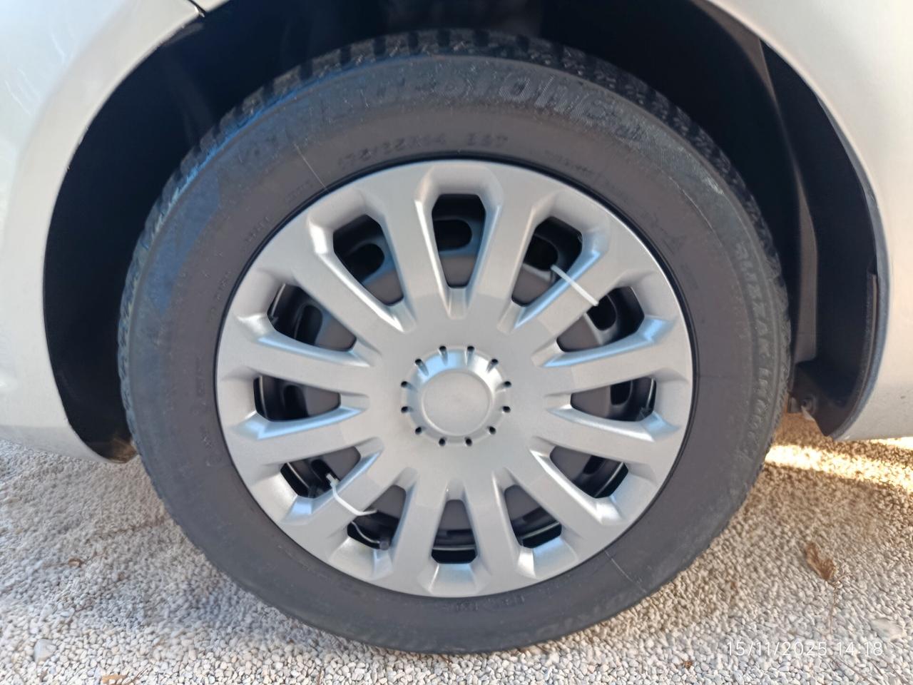 Ford Fiesta 1.4 5 porte Bz.- GPL Business MOTORE NUOVO ZERO KM