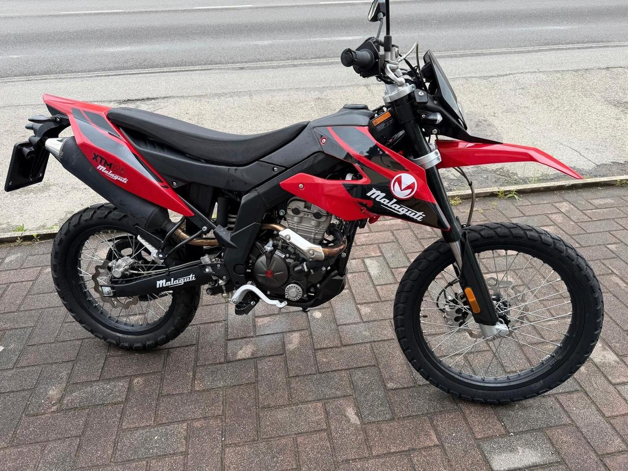 MALAGUTI XTM 125