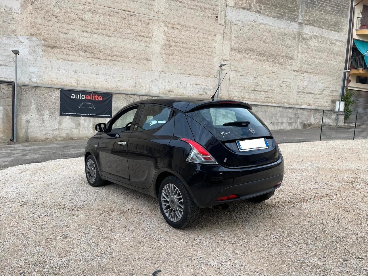 Lancia Ypsilon 1.3 MJT