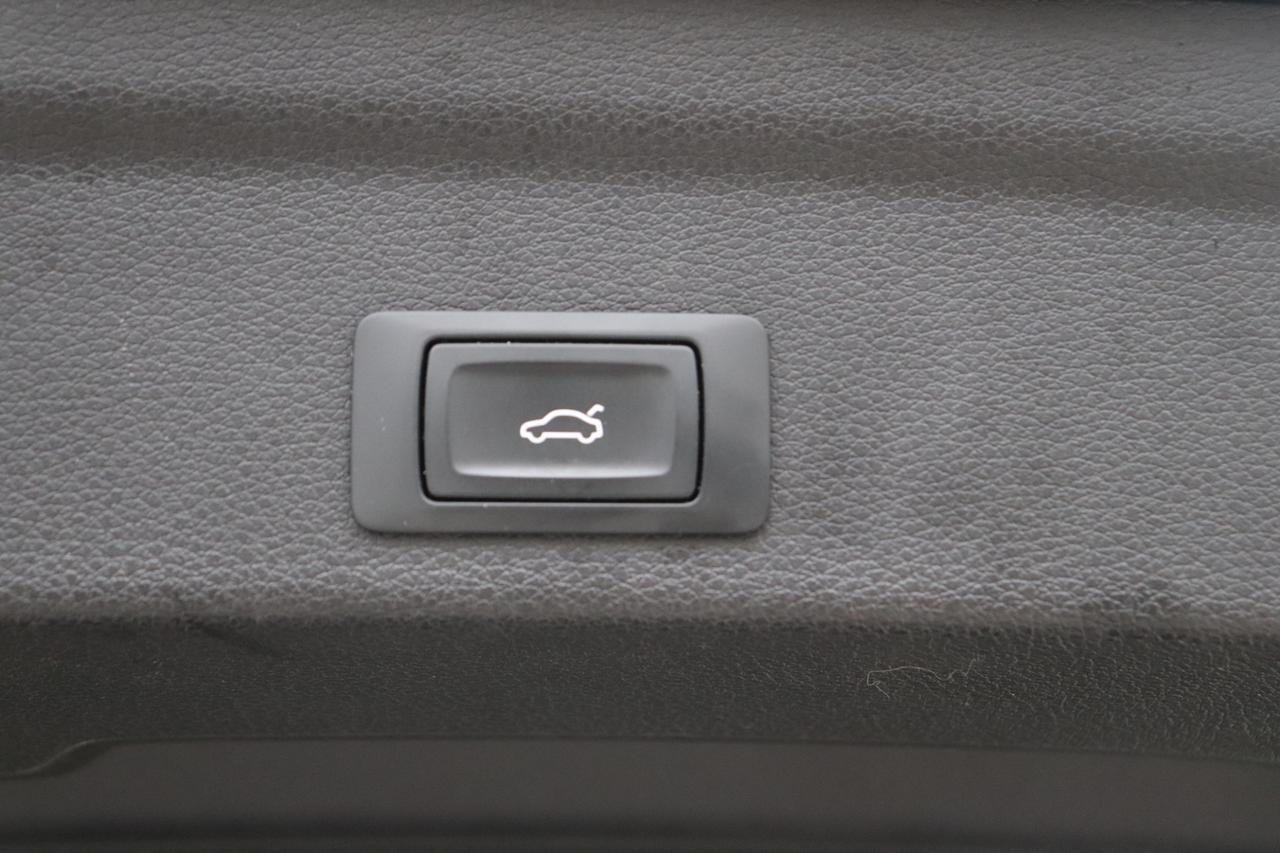 Audi Q3 35 TDI quattro S tronic line edition