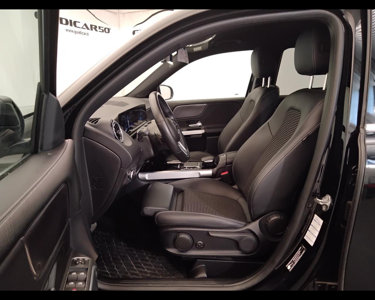 Mercedes-Benz GLB - X247 2019 - GLB 200 d Sport Plus auto