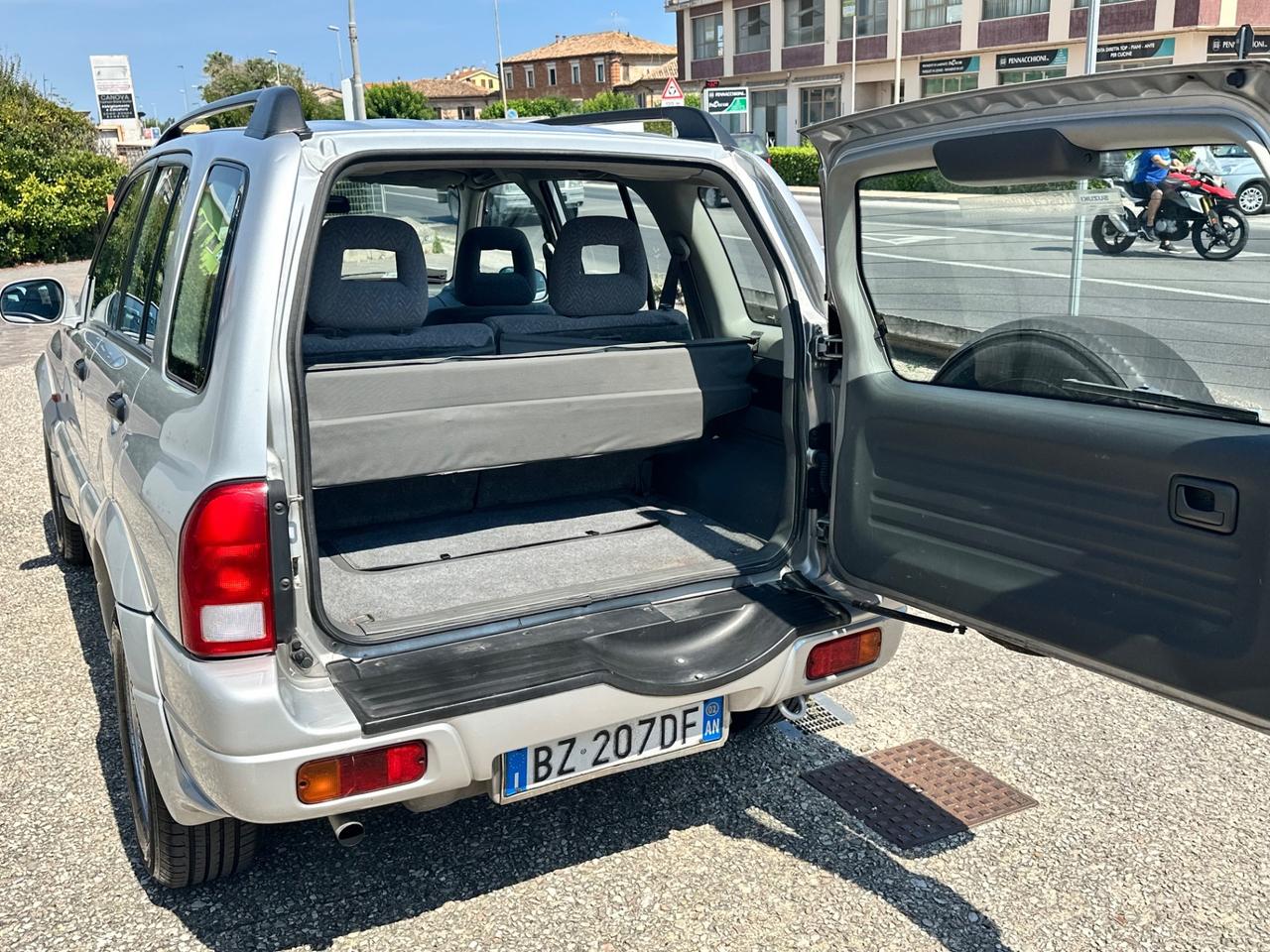 Suzuki Grand Vitara 2.0 TDI S.W. 5 porte 4x4