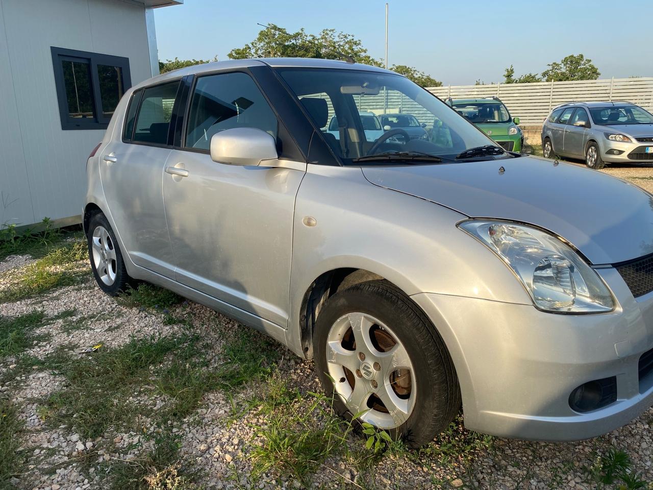 Suzuki Swift 1.3 5p. GL 92 CV 68 KW auto pari al nuovo