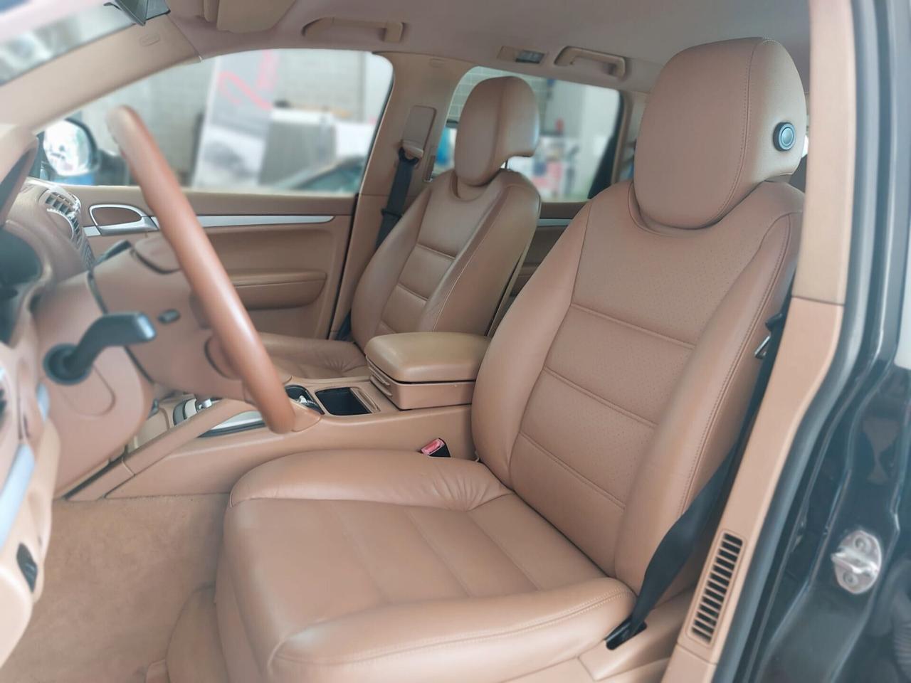 Porsche Cayenne 3.2 V6 cat