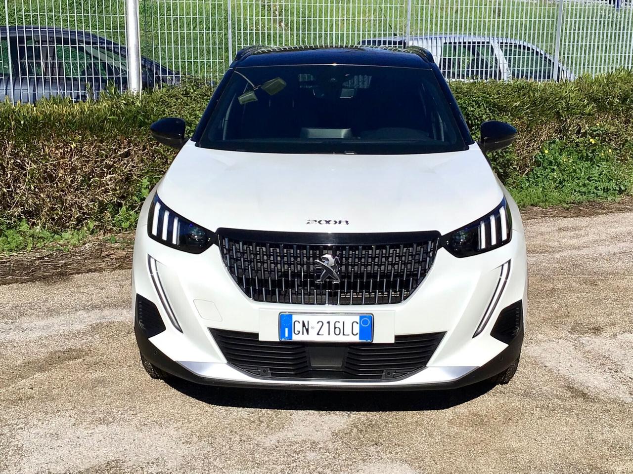 Peugeot 2008 BlueHDi 130 S&S EAT8 GT