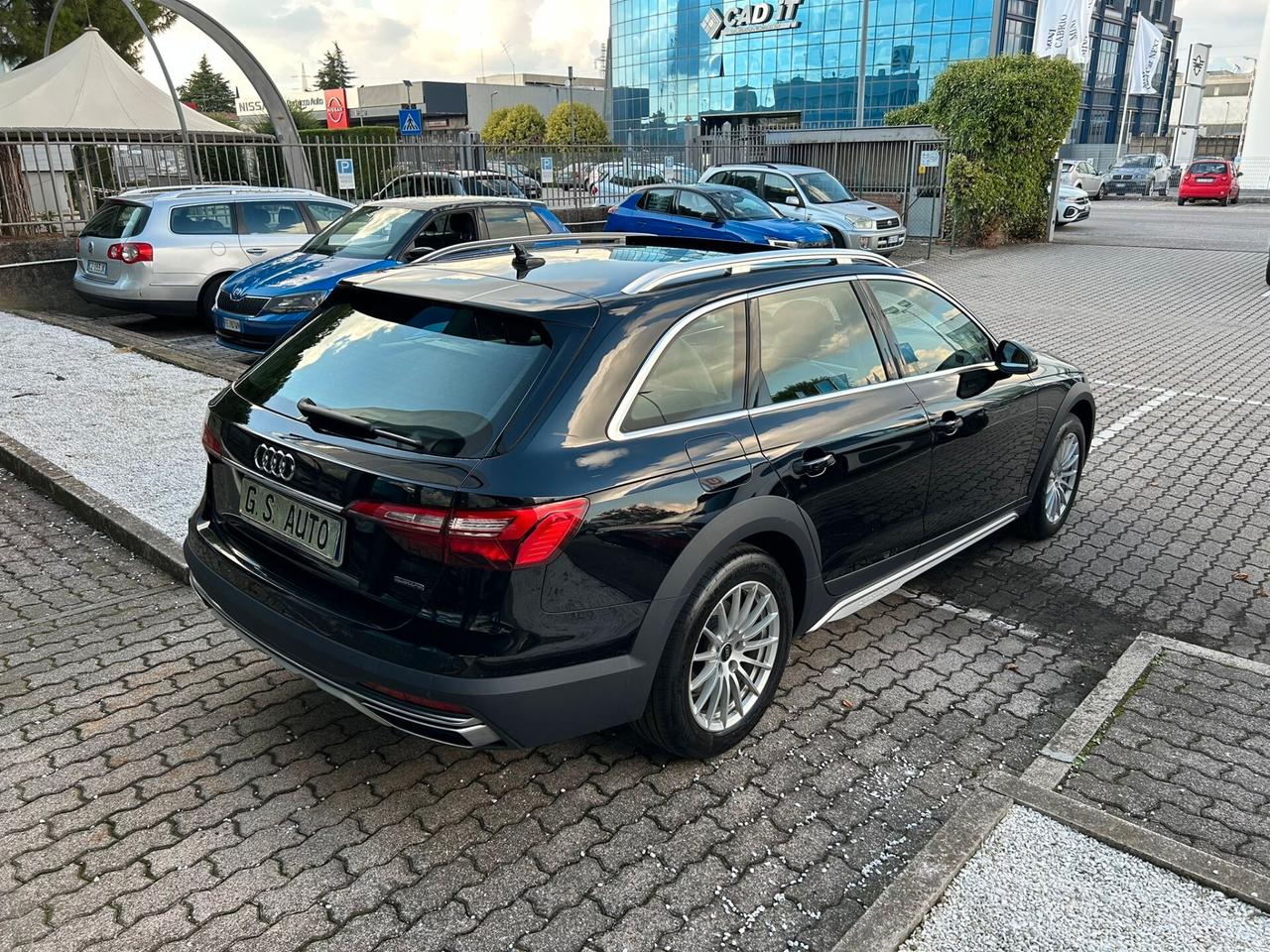 Audi A4 allroad Quattro 40 2.0 tdi mhev quattro 204cv TETTO