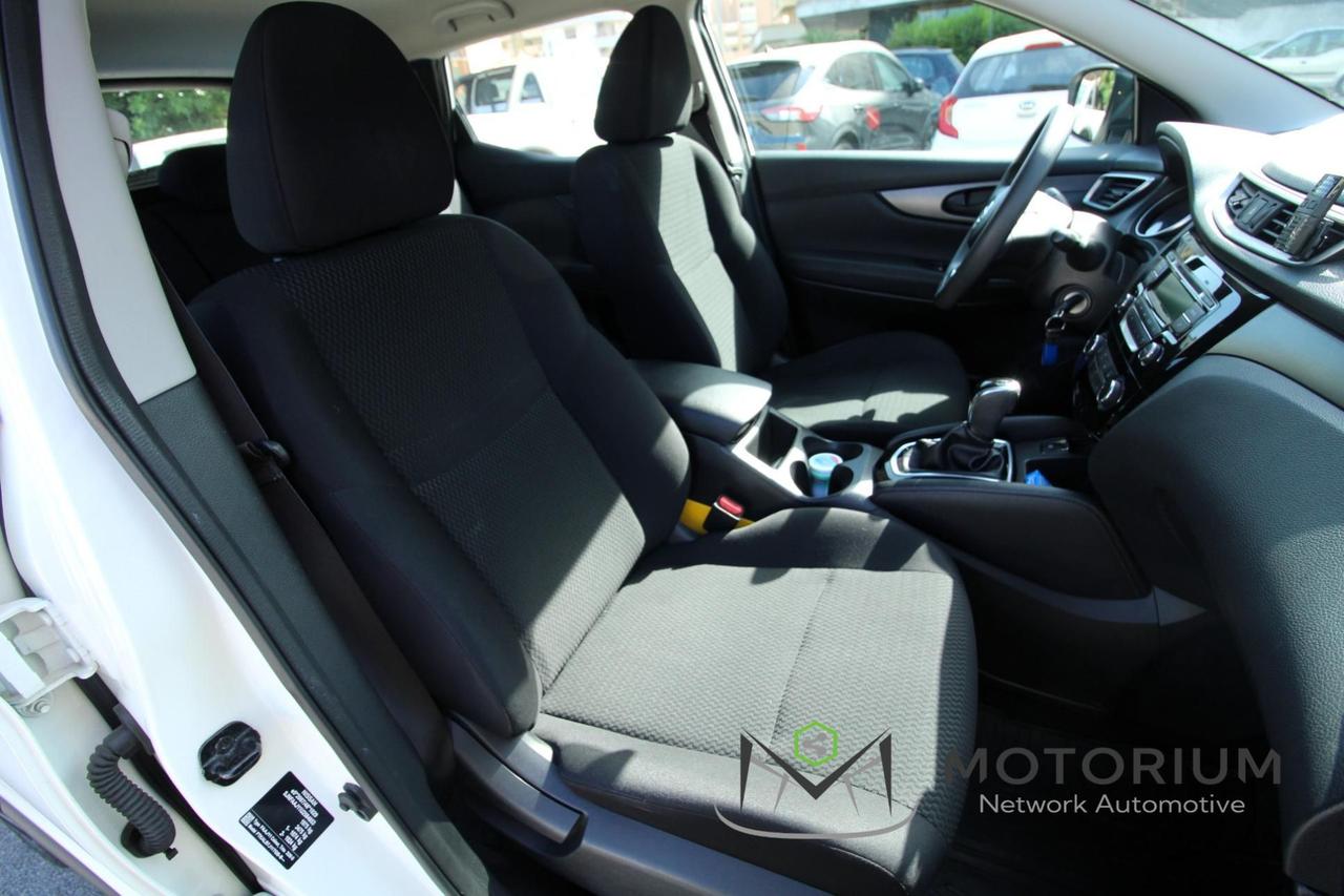 Nissan Qashqai 1.5 dci Visia 115cv dct