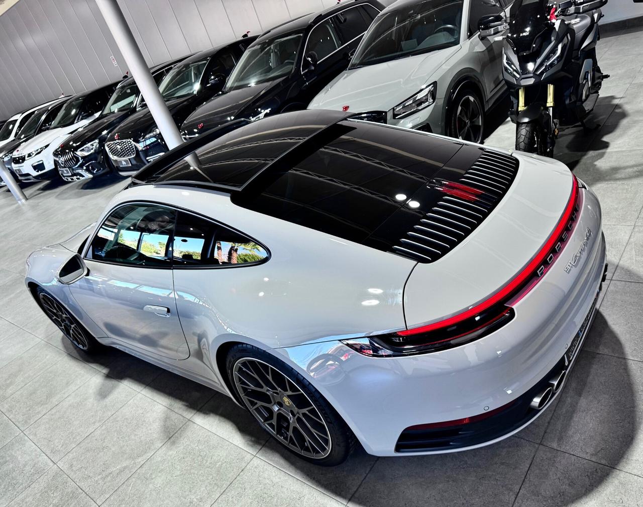 Porsche 911 Carrera 4S