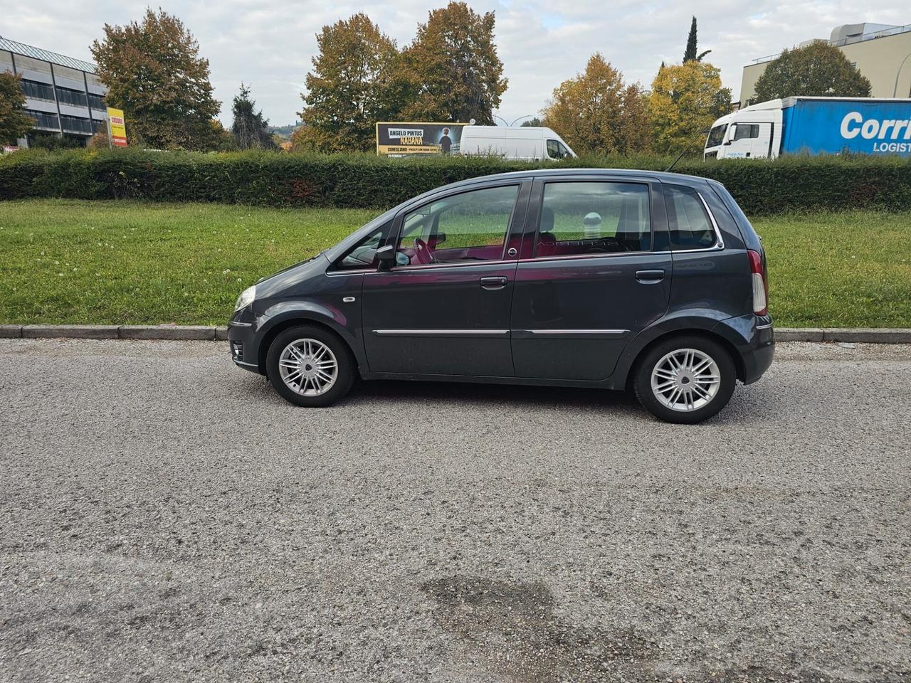 Lancia MUSA 1.4 Platino Ecochic GPL