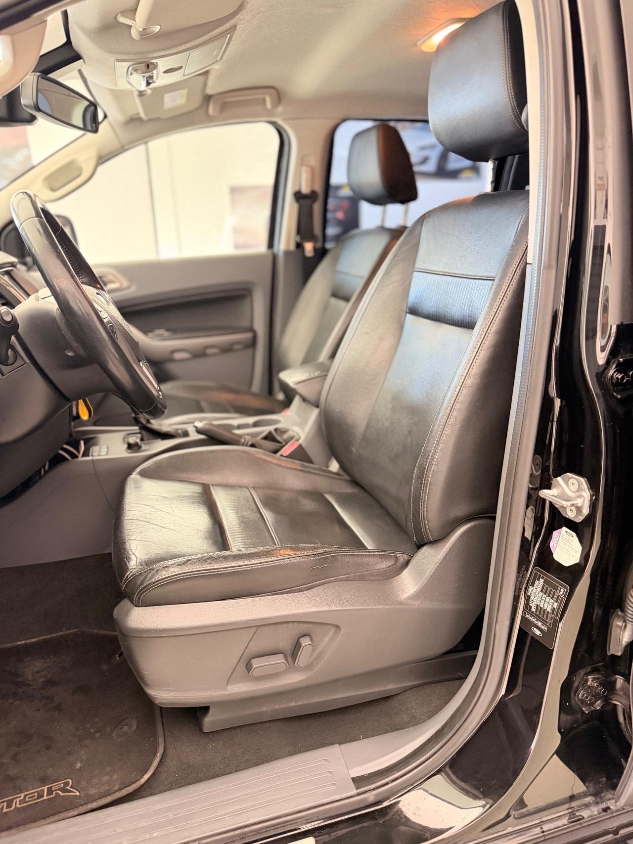 Ford Ranger 3.2 TDCi aut. DC Limited Black Edition