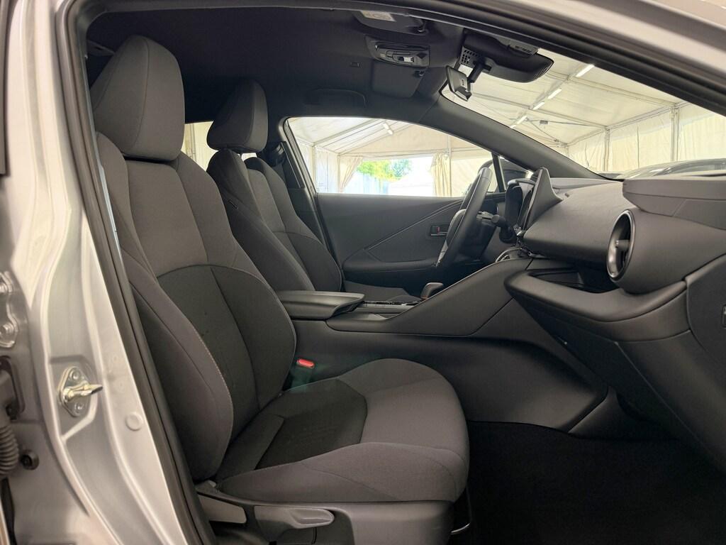Toyota C-HR 1.8 HV Trend FWD E-CVT