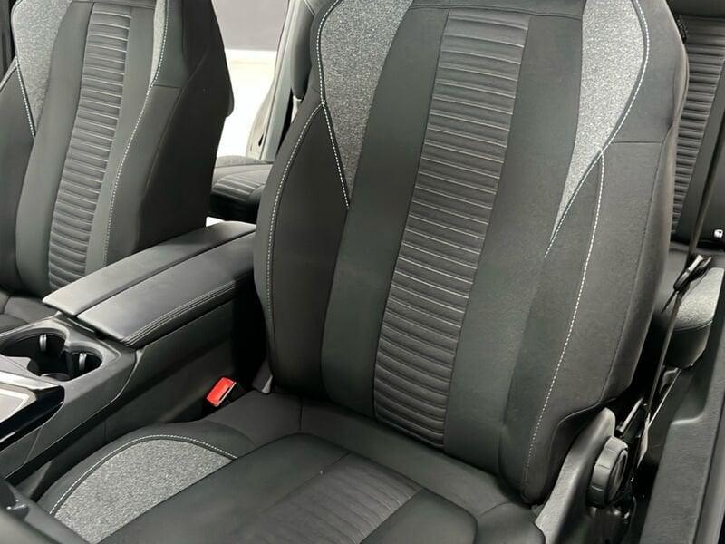 Peugeot 5008 PureTech Turbo 130 Active Pack S/S