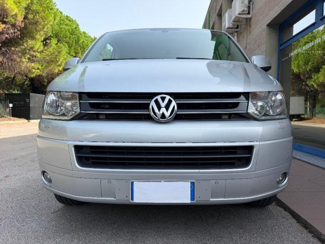 VOLKSWAGEN Caravelle 2.0 TDI DSG 140 CV 7 POSTI NAVIGATORE RETROCAMERA