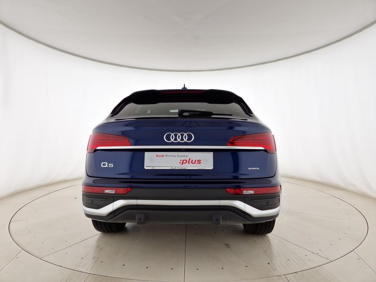 Audi Q5 sportback 40 2.0 tdi mhev 12v s line plus quattro s-tronic