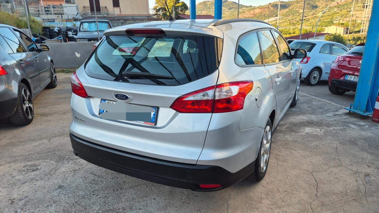 Ford Focus 1.6 TDCi 95 CV SW Titanium