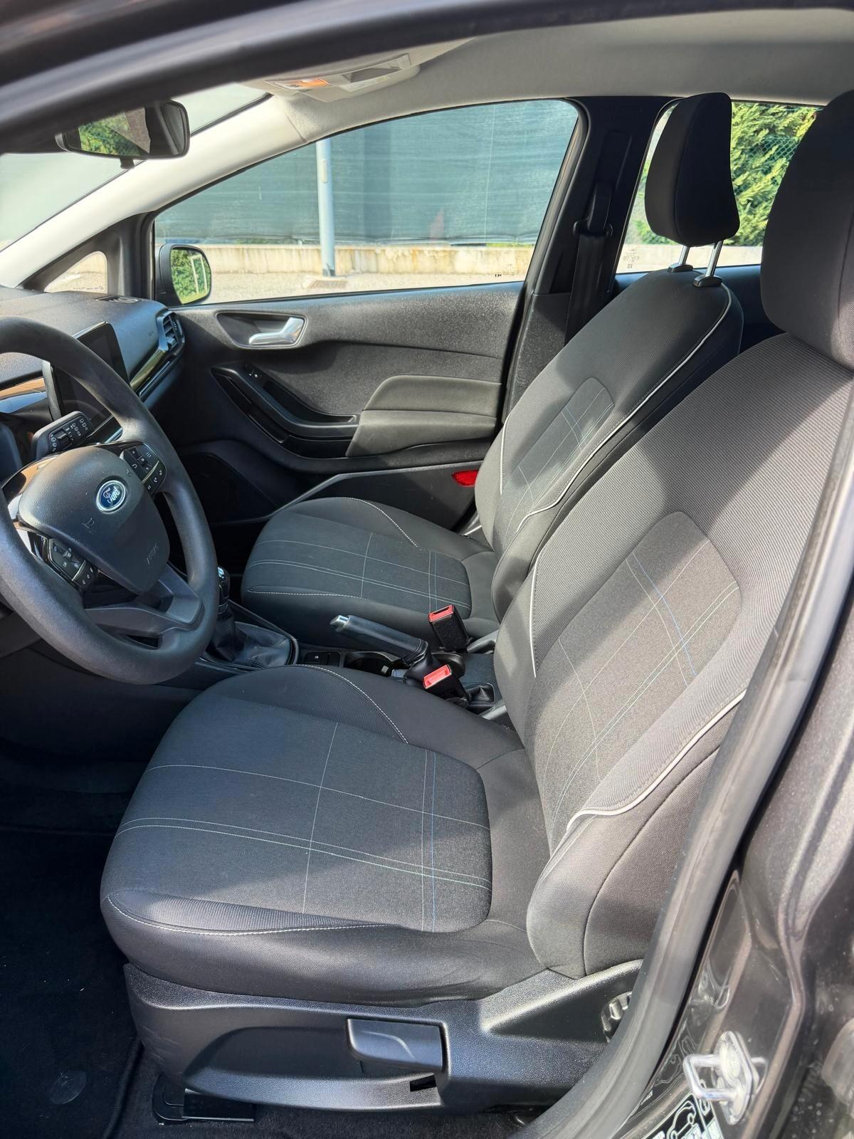 Ford Fiesta 1.1 - NEOPATENTATI - 12 MESI DI GARANZIA -