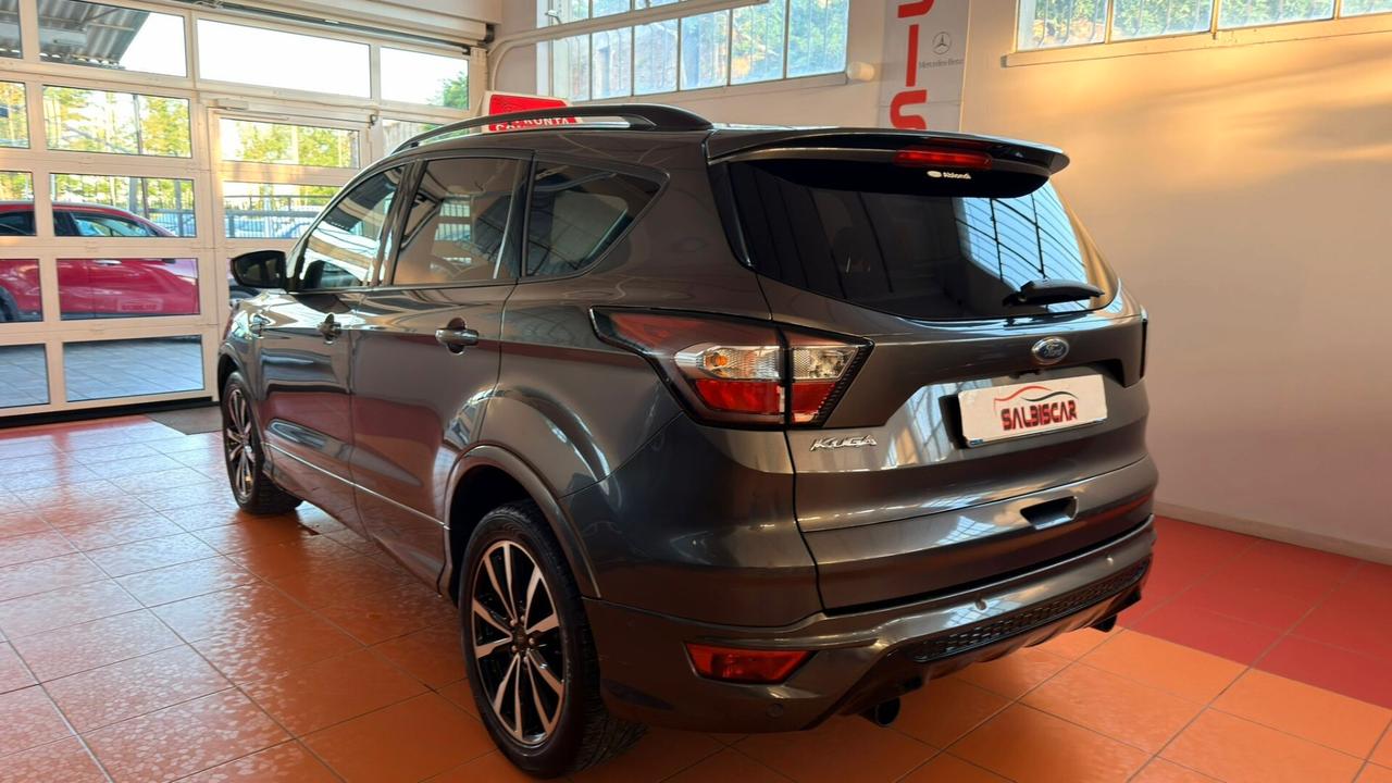 Ford Kuga 1.5 TDCI 120 CV S&S 2WD Powershift ST-Line