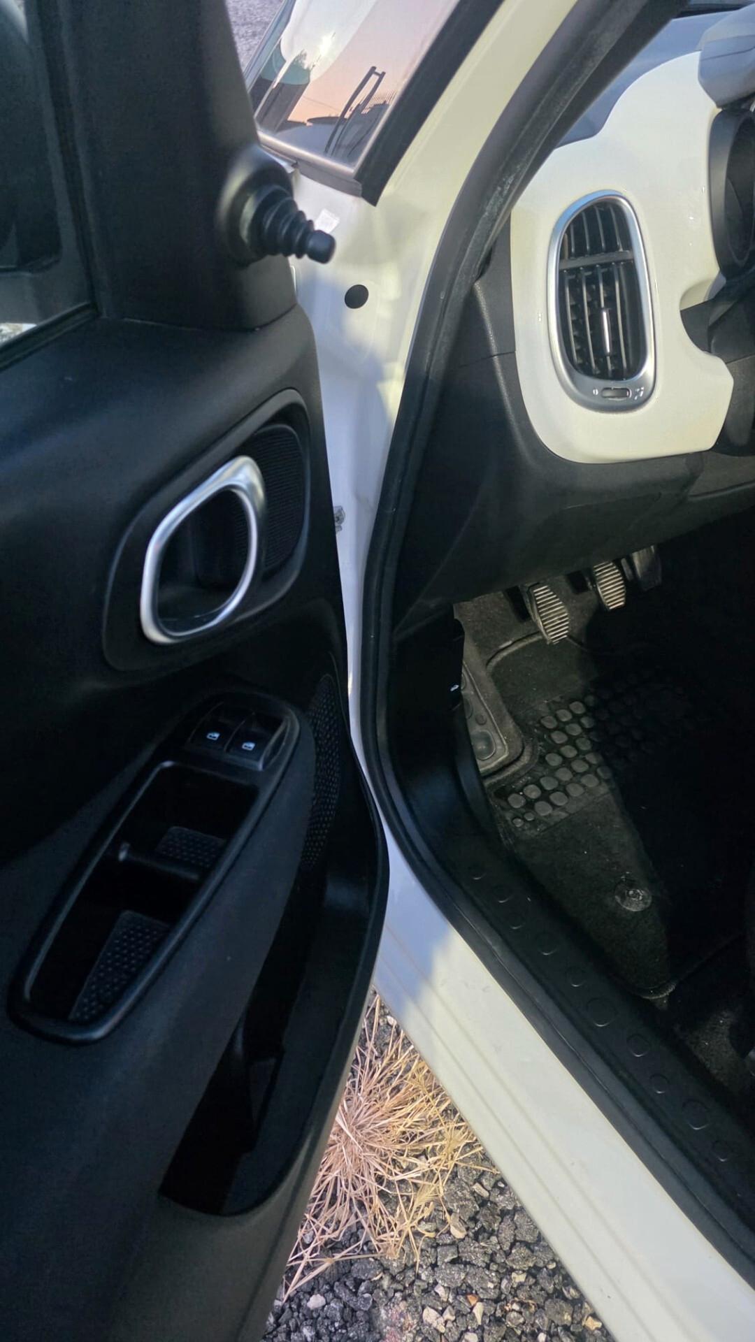 Fiat 500L 1.6 Multijet 120 CV Mirror