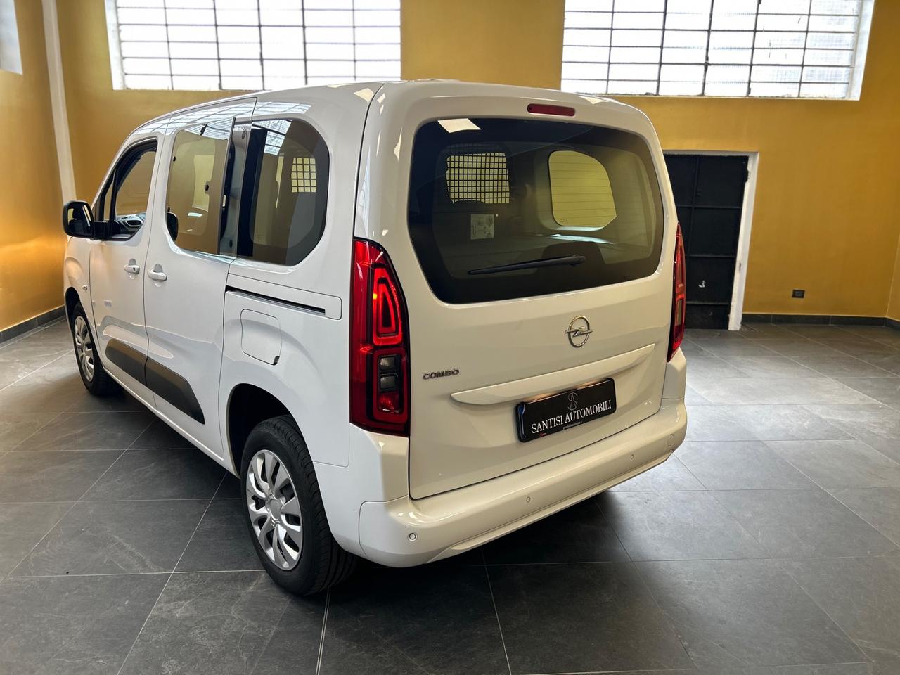 Opel Combo 1.5D 100cv Edition Plus mt5 *AUTOCARRO N1 5 POSTI * PREZZO PIÙ IVA