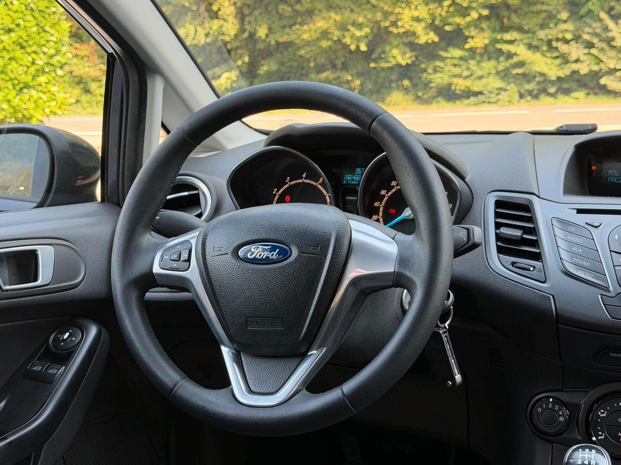 Ford Fiesta 1.2 60CV 5 porte Titanium