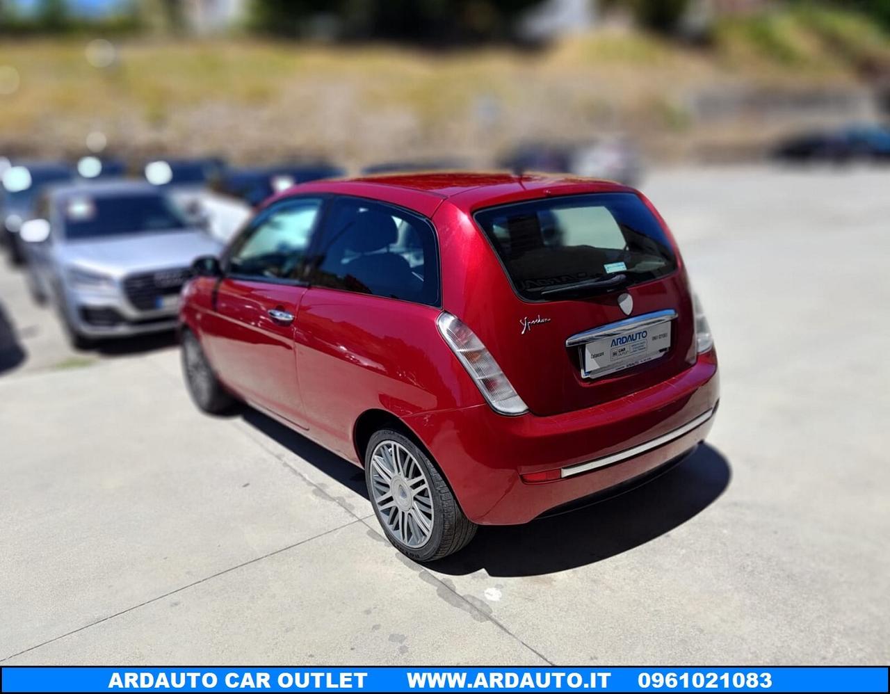 Lancia Ypsilon 1.2 Moda Milano