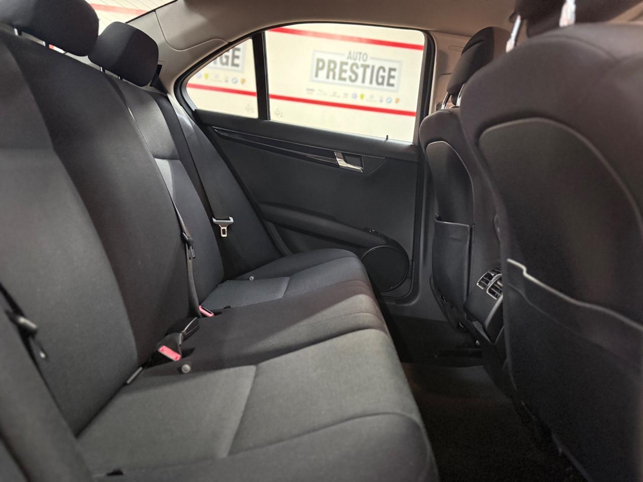 Mercedes-benz C 220 CDI BlueEFFICIENCY Avantgarde AMG