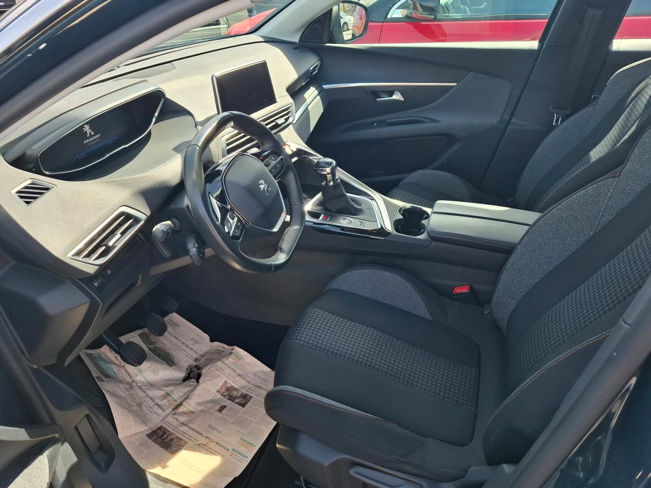 Peugeot 3008 1.5 BlueHDi 130cv anno 2022