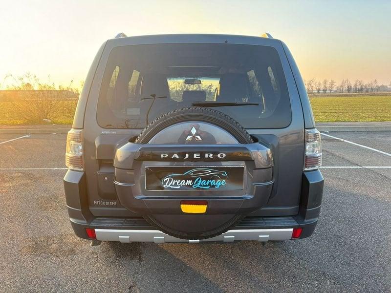 Mitsubishi Pajero *TETTO - SEDILI RISCALD.* 3.2 Diesel 7 POSTI